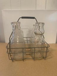 MILK CARRIER WITH 4 MILK BOTTLES
