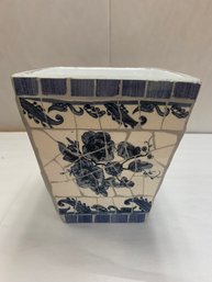 BEAUTIFUL MOSIAC PLANTER