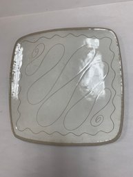 GLIDDEN POTTERY PLATE