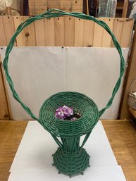BEAUTIFUL GREEN WICKER PLANTER