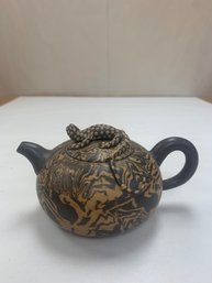 VINTAGE CHINESE YIXING CLAY TEAPOT W/SALAMANDER  MARKED ON BOTTOM