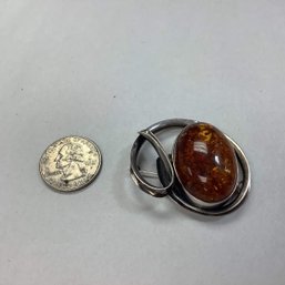 VINTAGE 2' BALTIC AMBER BROOCH 15.07 GRAMS
