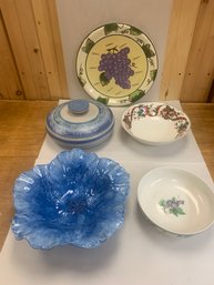 5 MISC. GLASSWARE PIECES