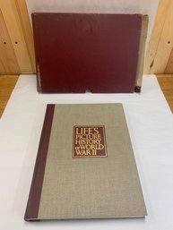LIFES WWII PICTURE HISTORY BOOK WITH BOX