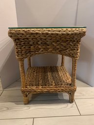 BEAUTIFUL GLASS TOP WICKER SIDE TABLE 17 X 17 X 22'H