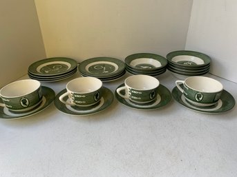 25 PIECE VINTAGE COLONIAL HOMESTEAD GREEN PATTERN,  1950S