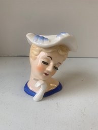 BEAUTIFUL HEAD VASE,  4.25'H
