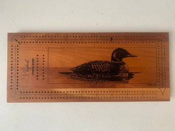 NICE LOON CRIBBAGE BOARD W/ PEGS