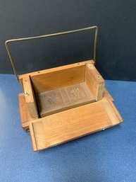 OLD BUTTER MOLD  8.5'W X 3.75'D X 3.5'H