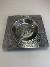 SWAN METAL (HEAVY) PLATE   9.25' X 9.25'