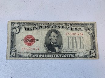 1928 F   $5 DOLLAR UNITED STATES NOTE,  RED SEAL,   17729237A