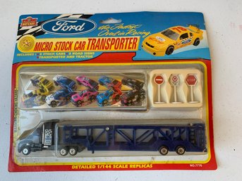 FORD MICROSTOCK CAR TRANSPORTER  1/144,   1997, NEVER OPENED
