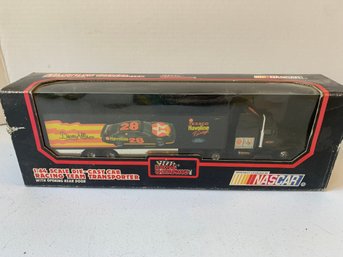 1/64 SCALE DIE CAST CAB RACING TEAM TRANSPORTER