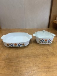 2 PIECES OF CORNING WARE W/LID 1 1/2 QUART