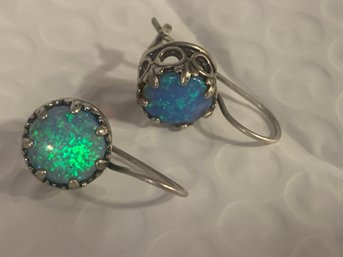 STUNNING STERLING SILVER EARRINGS  4 GRAMS