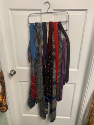 LARGE LOT OF ASSORTED NECKTIES
