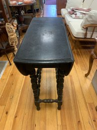 GATE LEG TABLE