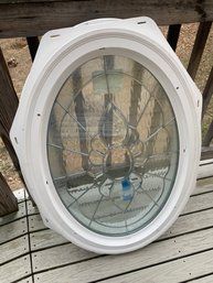 DECORATIVE OVAL WINDOW