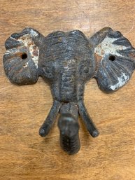CAST IRON ELEPHANT HANGER
