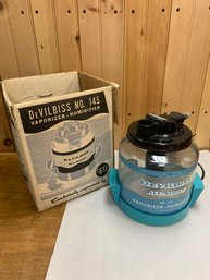DEVILBISS NO. 145 VAPORIZER/HUMIDIFER