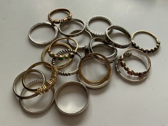 Lot Of Twenty 20 Sterling Silver Stacking Rings 38.9 Grams