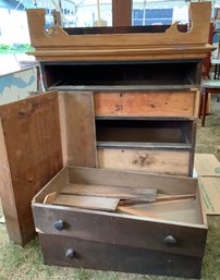 5 Graduated Drawers:   19th C.  New Hampshire Bureau