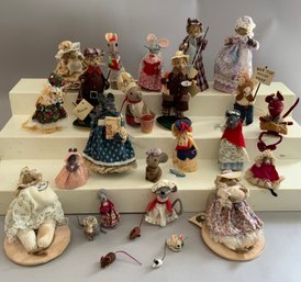 Large Mouse Family, Some Hand Made By Dianne Freeman, England, & Others