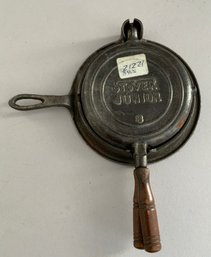 Stover Junior 8 -  3 Piece Miniature Waffle Iron Set, 5 Diameter