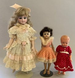 Lot Of 3 Dolls