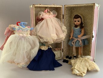 11 Madame Alexander Lissy In Original Case (as Is), With Clothes & Accessories