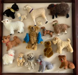 Lot Of 17 Small Animals 1  4, Some Marked Germany