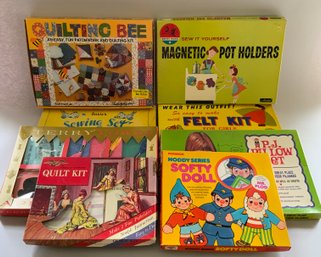 8  Plain Sewing Sets