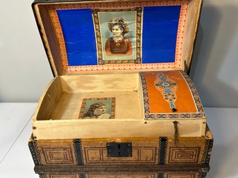 Dome Trunk With Key And Nice Insert