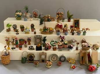 Lot Of Miniature Floral Decorations & 6  Miniature Clocks