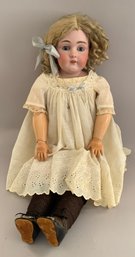 28 Bisque Kestner 154