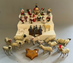 Lot Of Early Toys & Animals