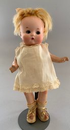 8  Bisque Just Me Registered Germany 310/70/M