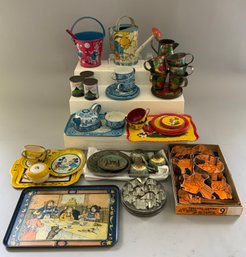 Lot Of Assorted Vintage Childrens Tin & Painted Tin Items.