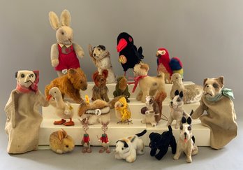 Lot Of 20 Assorted Small Animals