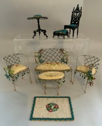 8 Pieces Of Doll House Furniture