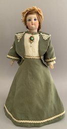 16  French Fashion FG In Scroll Mark