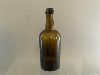 One 10.5x4 Quart Stoddard Bottle With Applied Tapered Neck