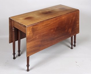 American Sheraton Drop Leaf Table