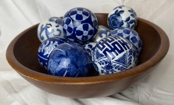 Wooden Bowl With Ceramic Balls