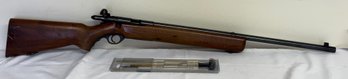 Mossberg .22 Caliber Bolt Action Rifle With Clip Magazine And Cleaning Rod