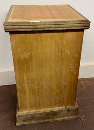 English Pine Pot Table