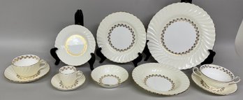 Minton Cheviot Gold China Dinnerware Service For Ten