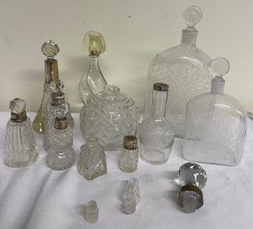 Group Assorted Vintage Glassware