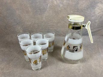 Mid Century Modern Glass Pitcher And Six Glasses Set With Leaf Design