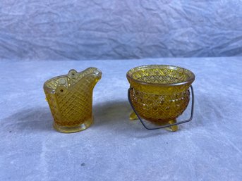 Small Vintage Yellow Glass Daisy Button Pattern Cauldron And Creamer